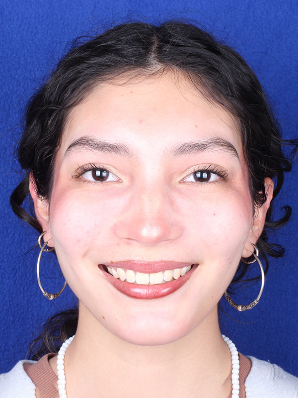 maria-despuesta-frontal